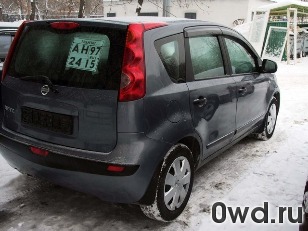 Битый автомобиль Nissan Note