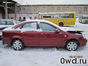 Битый автомобиль Chevrolet Lacetti