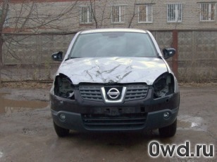 Битый автомобиль Nissan Qashqai