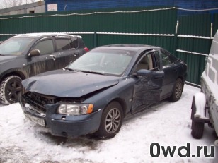 Битый автомобиль Volvo S60