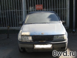 Битый автомобиль Opel Vectra