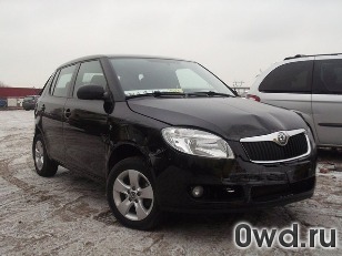 Битый автомобиль Skoda Fabia