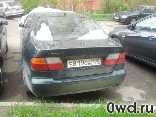 Битый автомобиль Nissan Primera