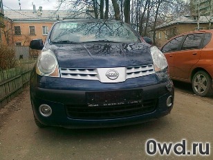 Битый автомобиль Nissan Note