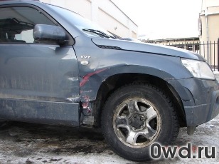 Битый автомобиль Suzuki Grand Vitara