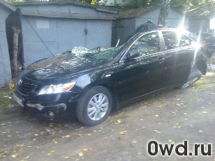 Битый автомобиль Toyota Camry