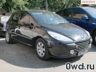 Битый автомобиль Peugeot 307