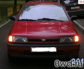 Битый автомобиль Nissan Sunny