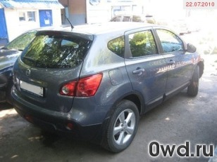 Битый автомобиль Nissan Qashqai