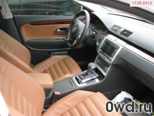 Битый автомобиль Volkswagen Passat CC