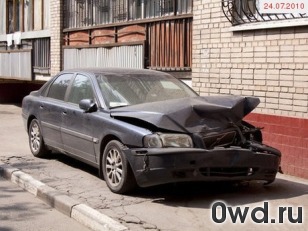 Битый автомобиль Volvo S80