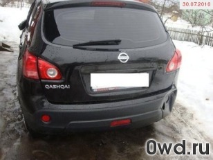 Битый автомобиль Nissan Qashqai