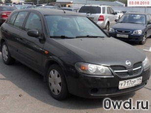 Битый автомобиль Nissan Almera