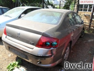 Битый автомобиль Peugeot 407