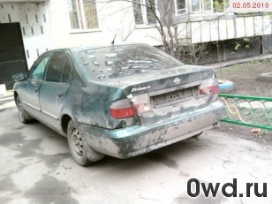 Битый автомобиль Nissan Primera