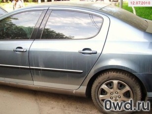 Битый автомобиль Peugeot 407