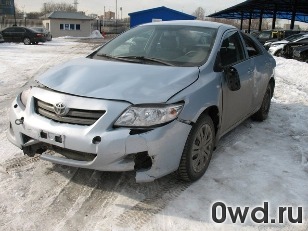 Битый автомобиль Toyota Corolla