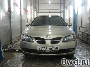 Битый автомобиль Nissan Almera