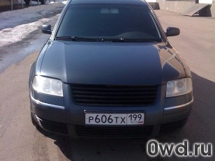 Битый автомобиль Volkswagen Passat