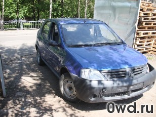 Битый автомобиль Renault Logan