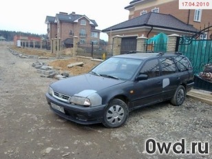 Битый автомобиль Nissan Primera