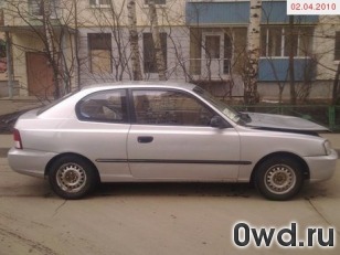 Битый автомобиль Hyundai Accent