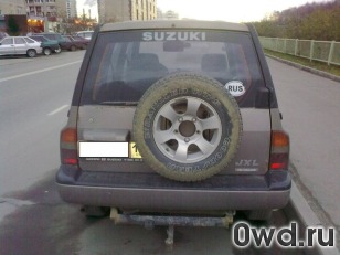 Битый автомобиль Suzuki Sidekick