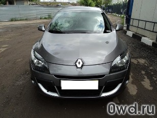 Битый автомобиль Renault Megane