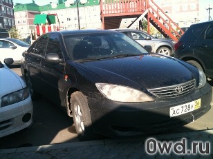 Битый автомобиль Toyota Camry