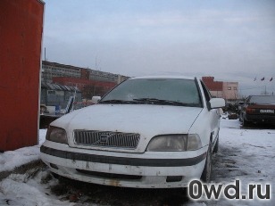 Битый автомобиль Volvo S40