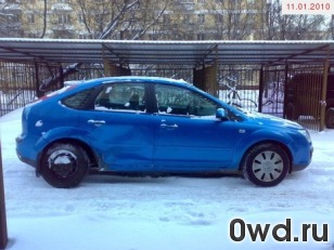 Битый автомобиль Ford Focus