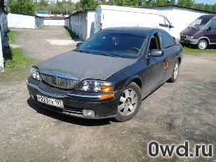 Битый автомобиль Lincoln LS