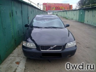 Битый автомобиль Volvo S60