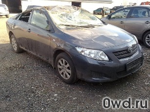 Битый автомобиль Toyota Corolla