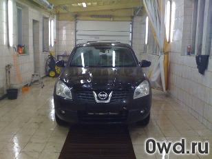 Битый автомобиль Nissan Qashqai