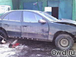 Битый автомобиль Opel Omega