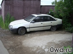 Битый автомобиль Opel Omega