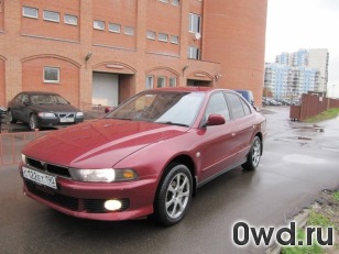 Битый автомобиль Mitsubishi Galant