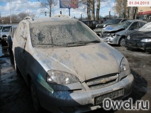 Битый автомобиль Chevrolet Rezzo