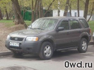 Битый автомобиль Ford Escape