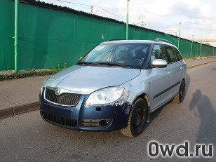 Битый автомобиль Skoda Fabia