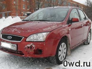 Битый автомобиль Ford Focus