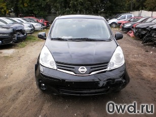 Битый автомобиль Nissan Note