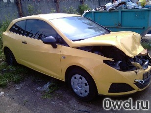 Битый автомобиль SEAT Ibiza