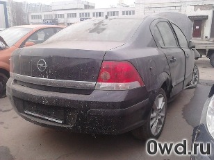 Битый автомобиль Opel Astra