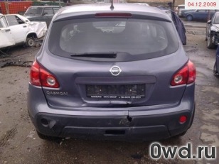 Битый автомобиль Nissan Qashqai