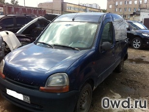 Битый автомобиль Renault Kangoo