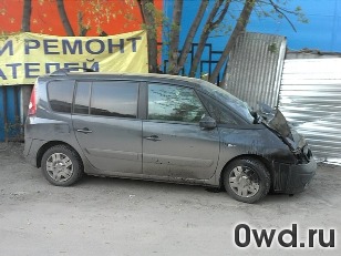 Битый автомобиль Renault Espace