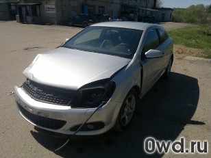 Битый автомобиль Opel Astra