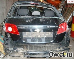 Битый автомобиль Chevrolet Lacetti